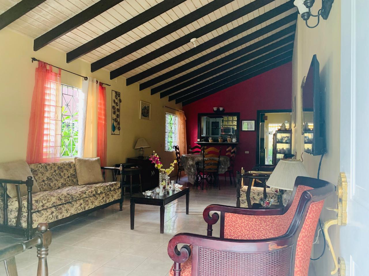 Meticulously Maintained House For Sale In Bogue Village Montego Bay