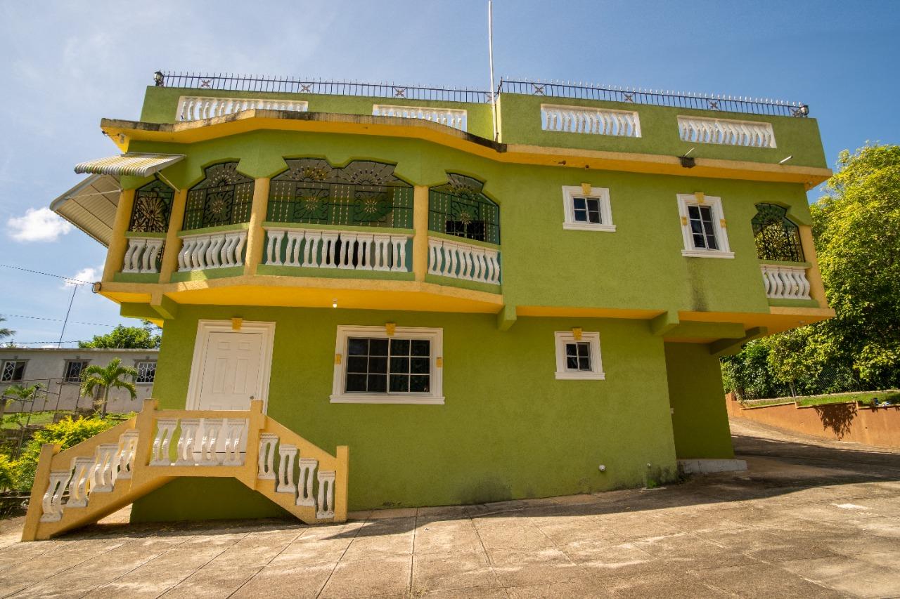 Recently Built 6 Bedroom 4 Bathroom House For Sale in Ewarton, St