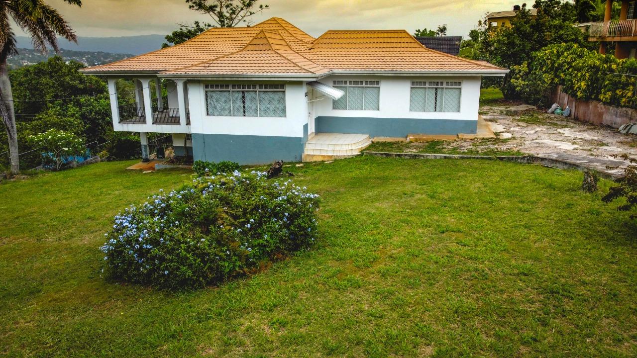 5 Bedroom 4 Bathroom House For Sale At Balvenie Heights, Mandeville