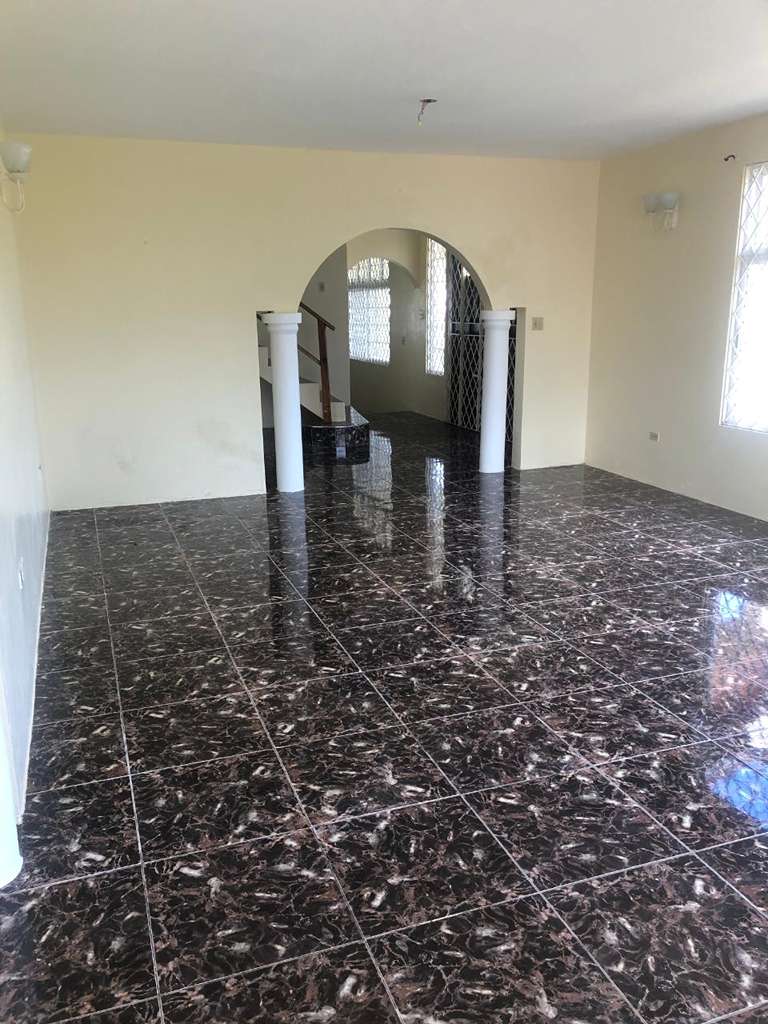 FixerUpper 5 Bedroom 5 Bathroom House for sale in Knockpatrick