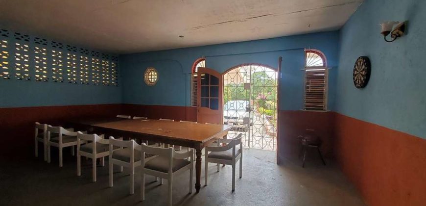 Massive 11 Bedroom 12 Bathroom Villa For Sale on Duncans Ave, Trelawny ...