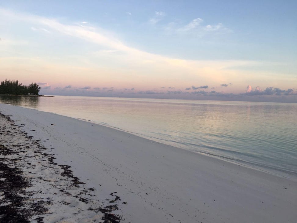 2 Bedroom 2 Bathroom home for sale at OCEAN HEIGHTS, Bahamas