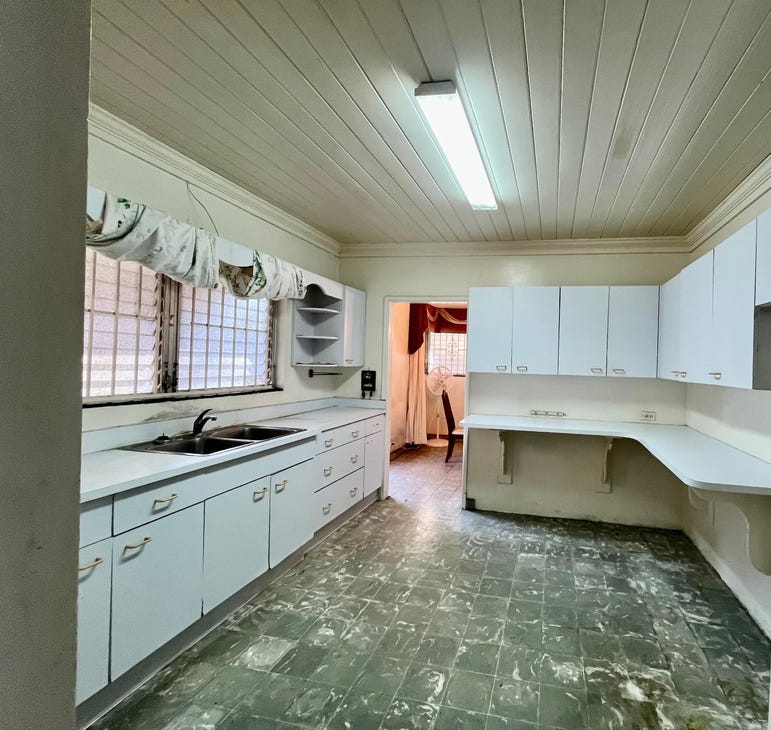 3 Bed 2 Bath home at Bakers Close, Oakes Field, Bahamas