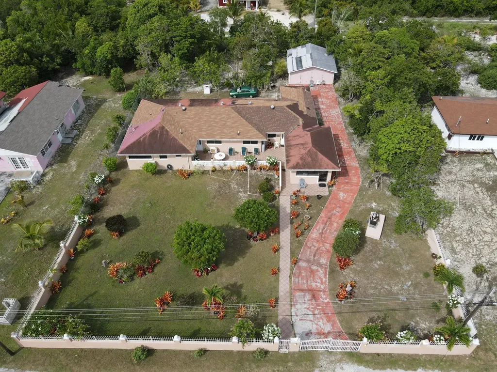 5 Bed 3 Bath home on Andros Island The Bahamas